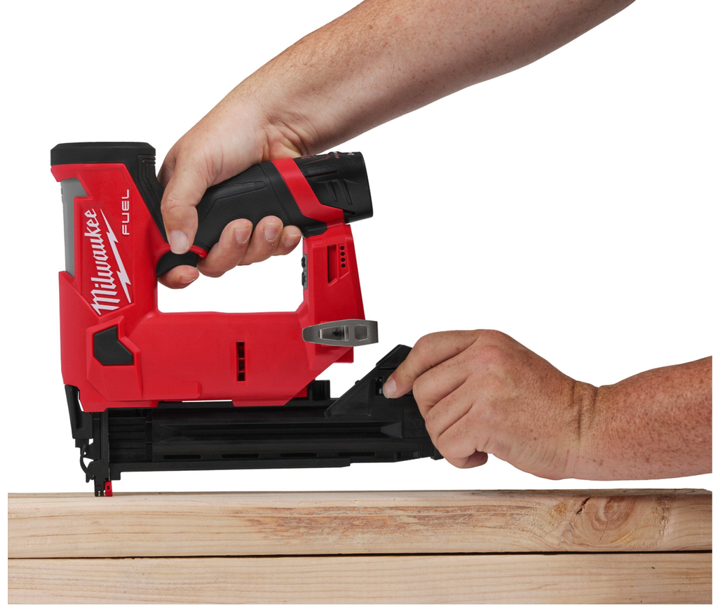Milwaukee Akku-Stiftnagler M12FCN18GS-0X für BGN Stifte